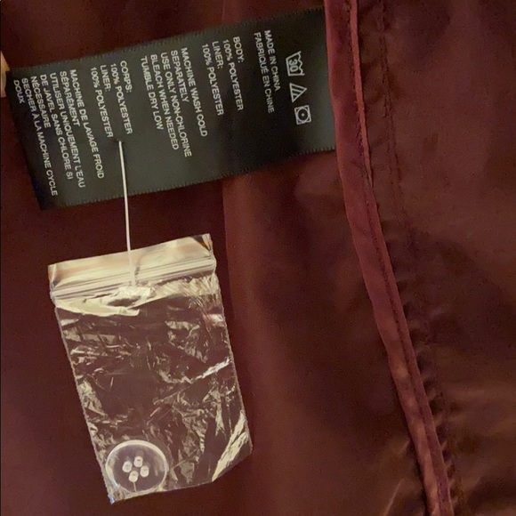 Urban Outfitters // BDG Maroon Jacket - Picture 10 of 14